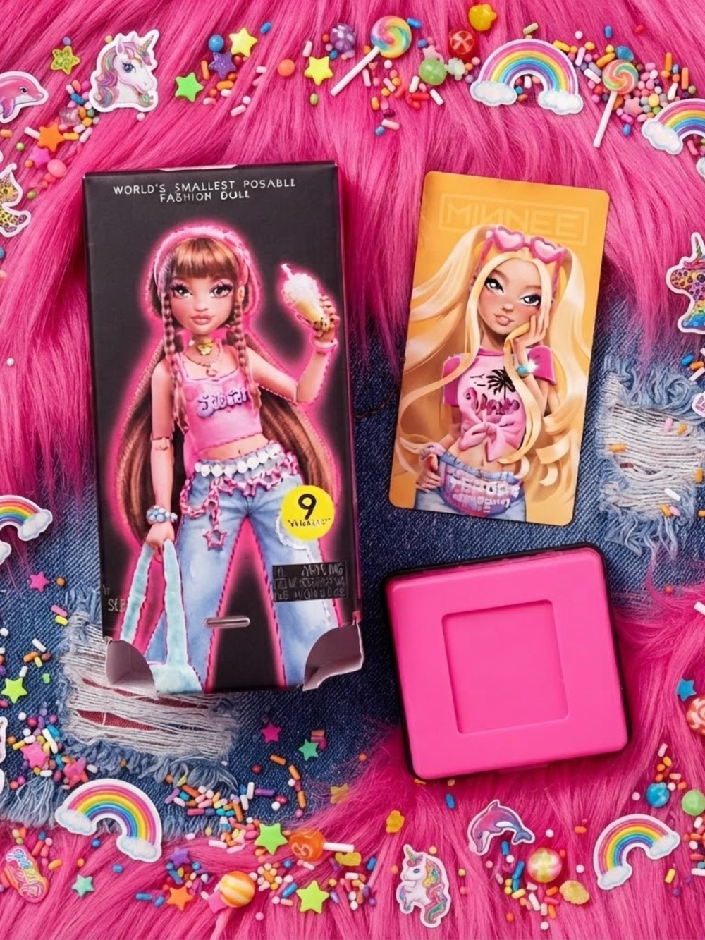 Zuru Minnee Smallest Posable Fashion Doll#004 Retro Rollers